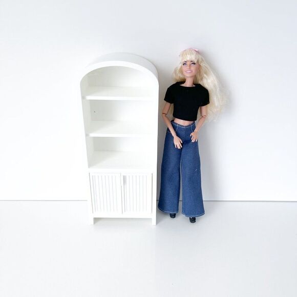 Miniature Armoire for Dolls 1:6 Scale White Furniture 12” Barbie Integrity - Picture 7 of 7